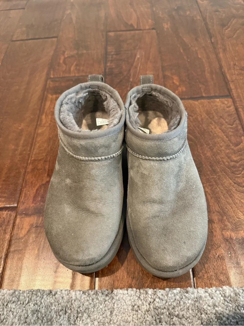 UGG Gray Shearling-Lined Boot Interior with Branded Size Tag